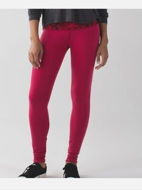Lululemon Wunder Under III Reversible Luon Leggings Cranberry Alarming Red NWT 4